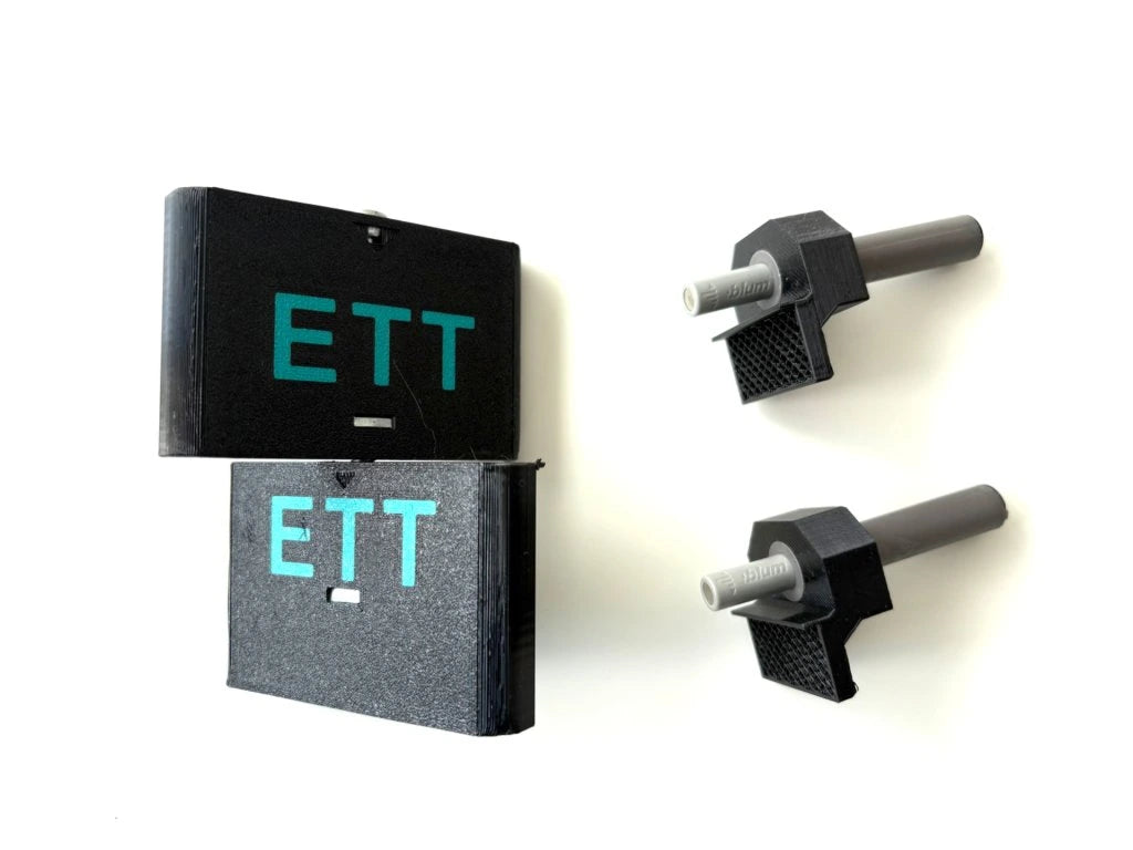 Inspection Door System EasyToTile R10 – 2× Pivot Hinges + 2× Click Mechanisms